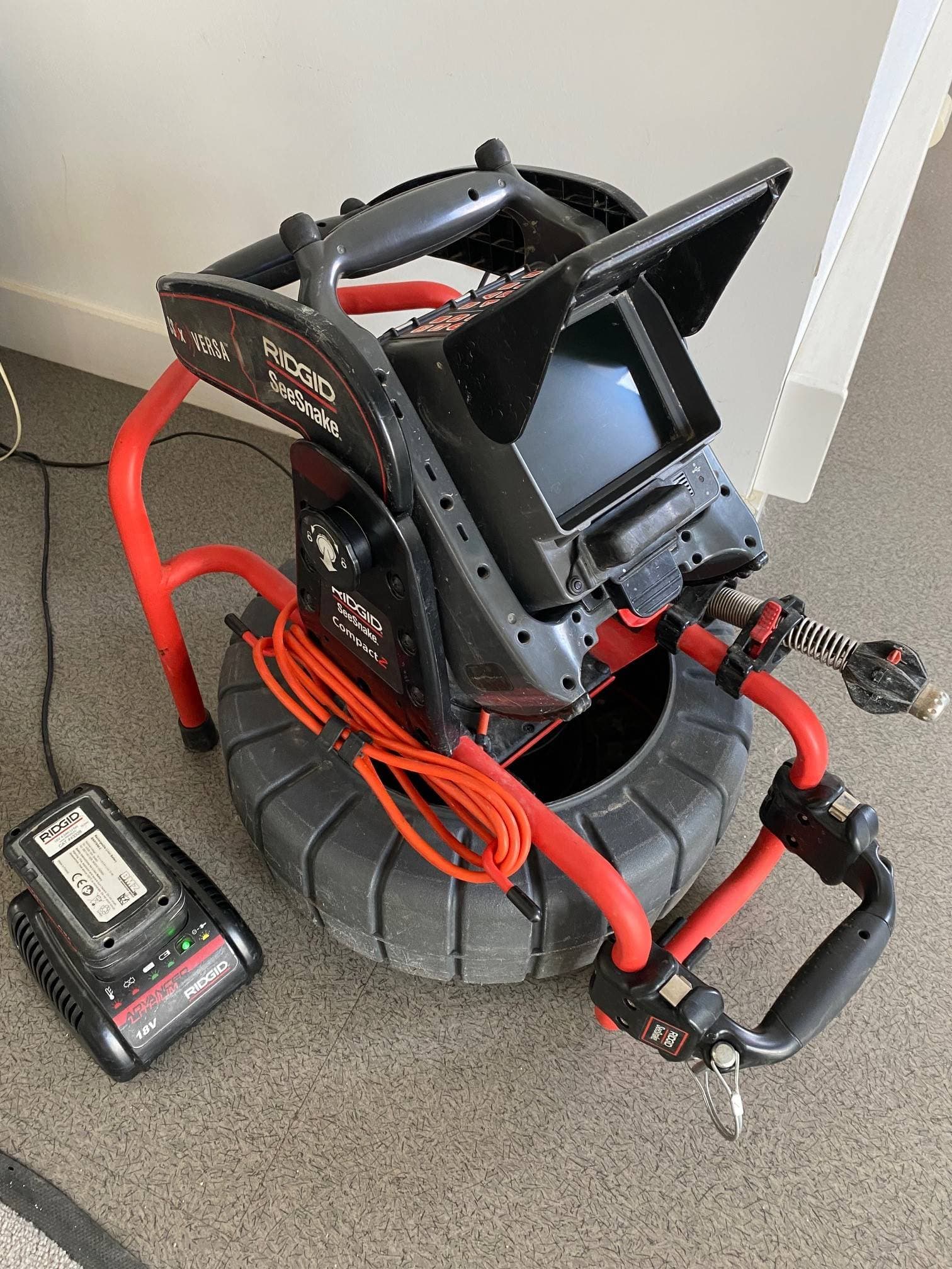 Materiel professionnel Ridgid pour inspection video des canalisations utilise par ABG Assainissement en Loire Atlantique.